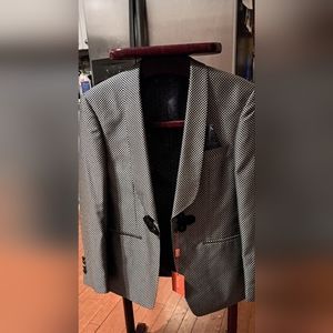 Dinner jacket
